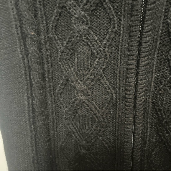 Denim & Co Black Sleeveless Zip-Up Sweater Vest NWOT - Picture 6 of 8